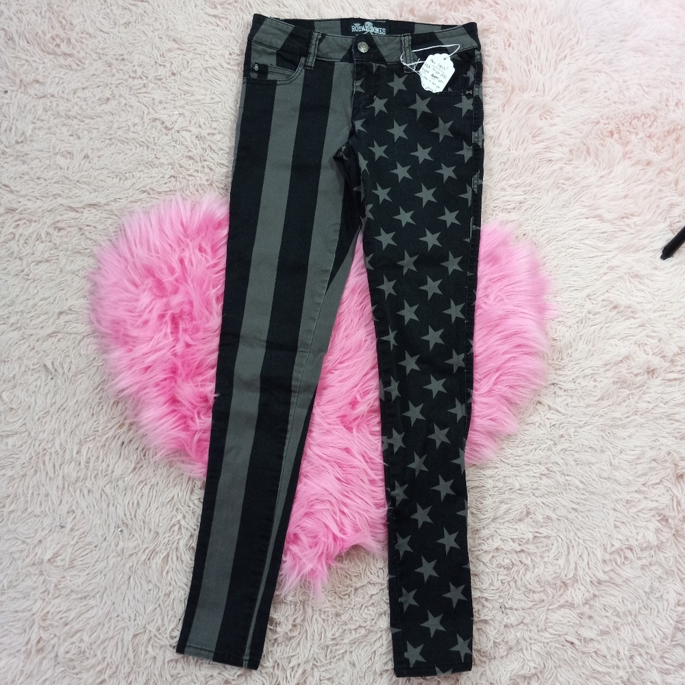 Y2k preview pics for mall goth lovers! Claim ur goodiez! MORE OTW! - Picture 8 of 16